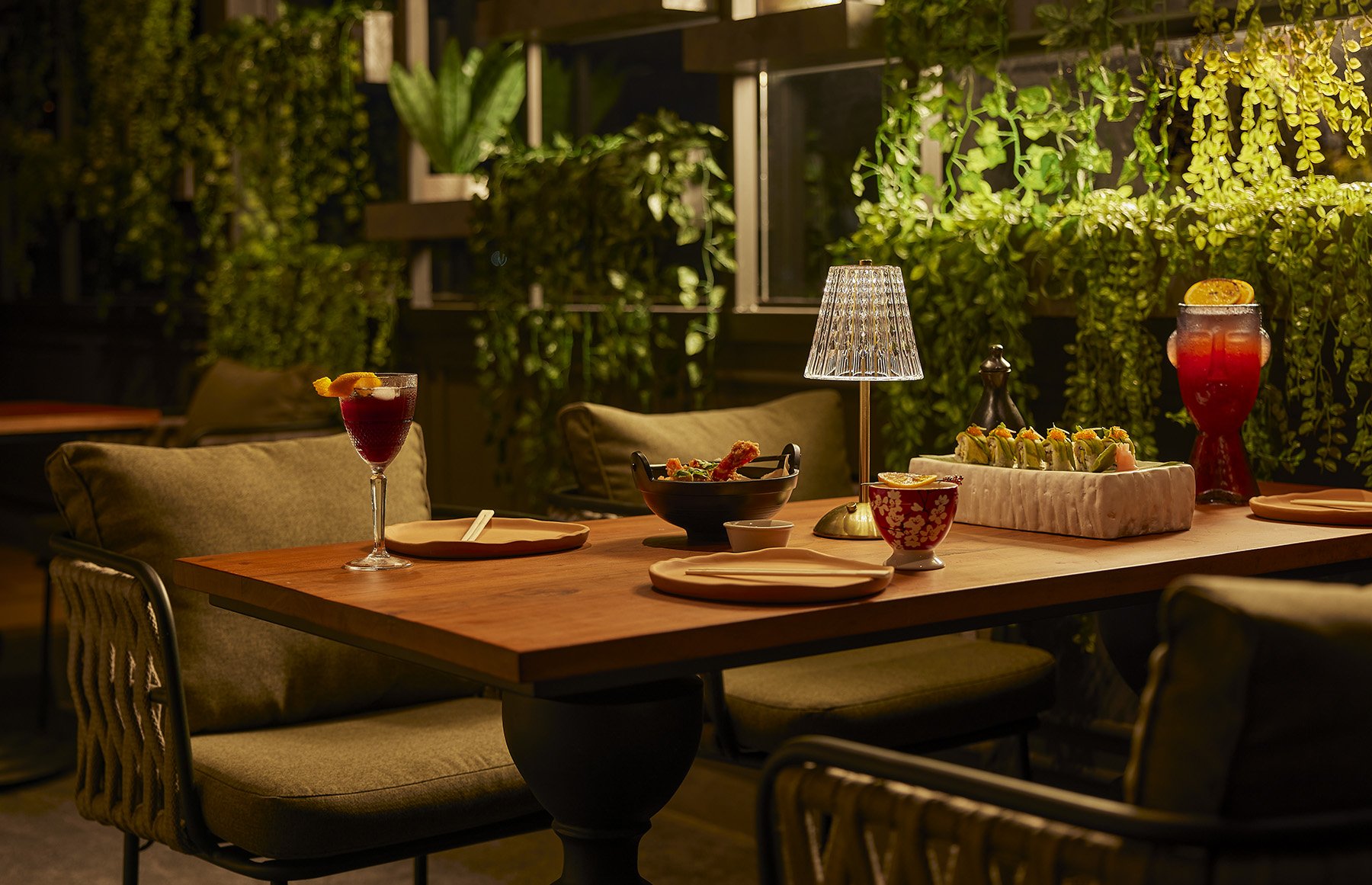 Cal-On, Hyatt Centric Ballygunge