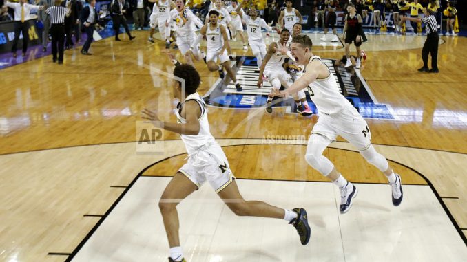 (AP Photo/Charlie Riedel)