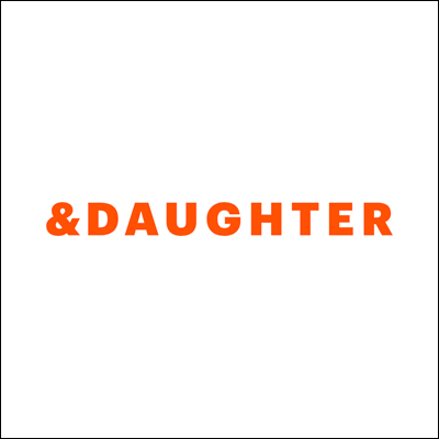 Online-Shopping-Directory-And-Daughter.png