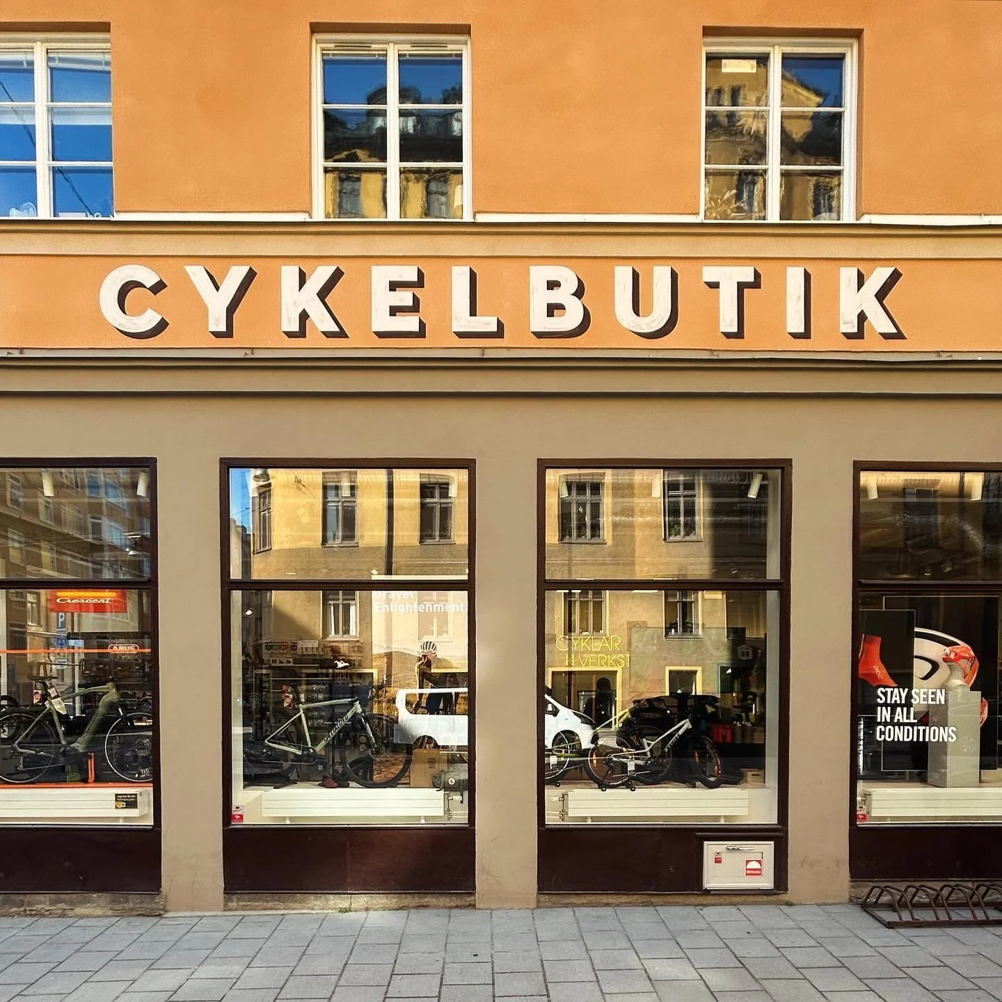 Stick to basic! @sportsonsodermalm 
—————————
ALWAYSHANDPAINTED #Sthlmsigns