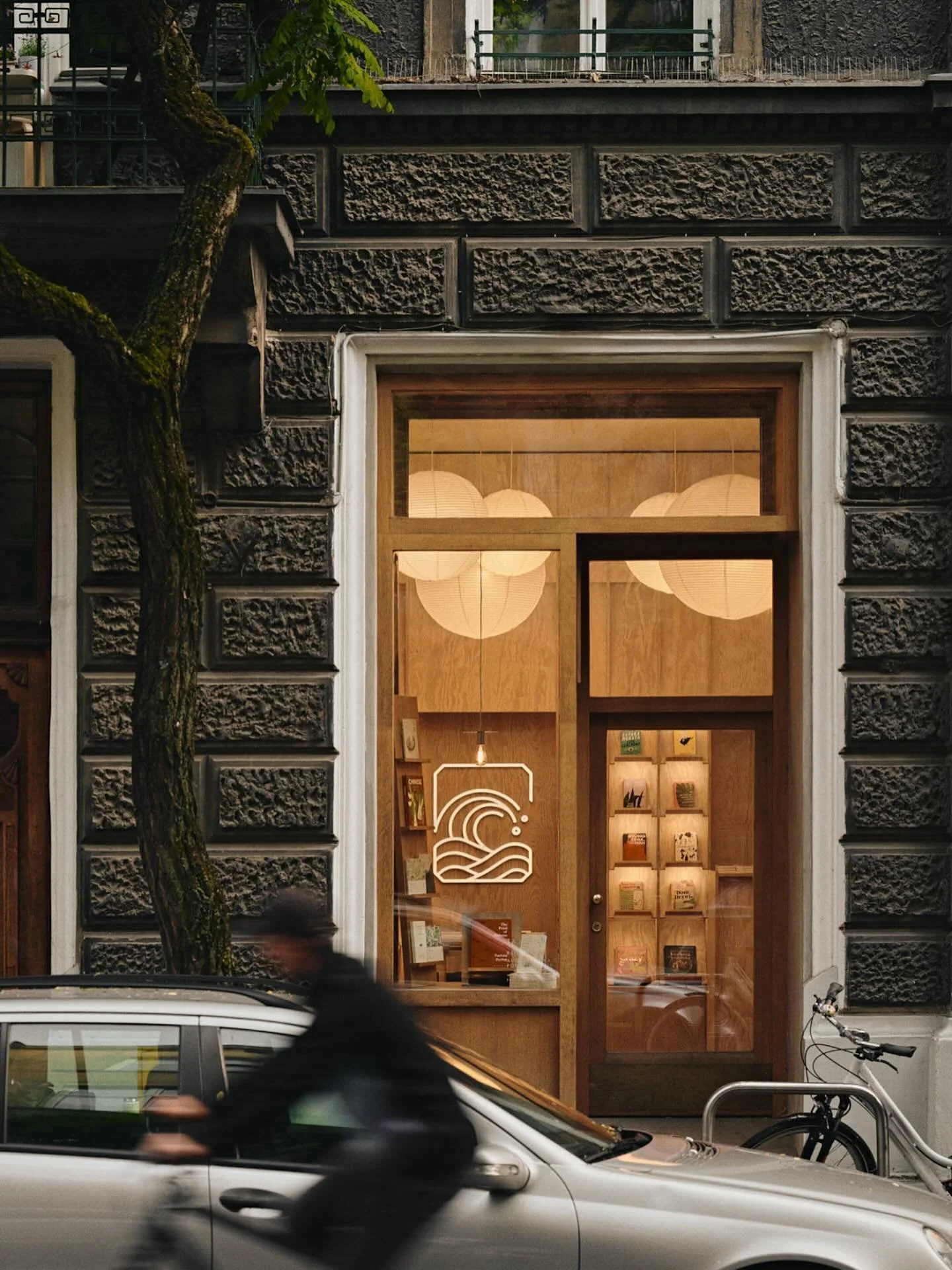 New shopfront and interior for @tajfuny bookshop in Krak&oacute;w.

Photography by @tomo_yarmush.

SO_025