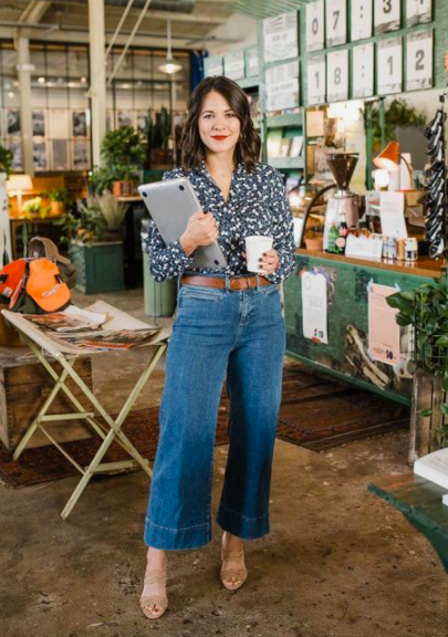 Grit Afgekeurd Kruiden Wide legged trousers and jeans outfits for petite women — Lisa Gillbe Style