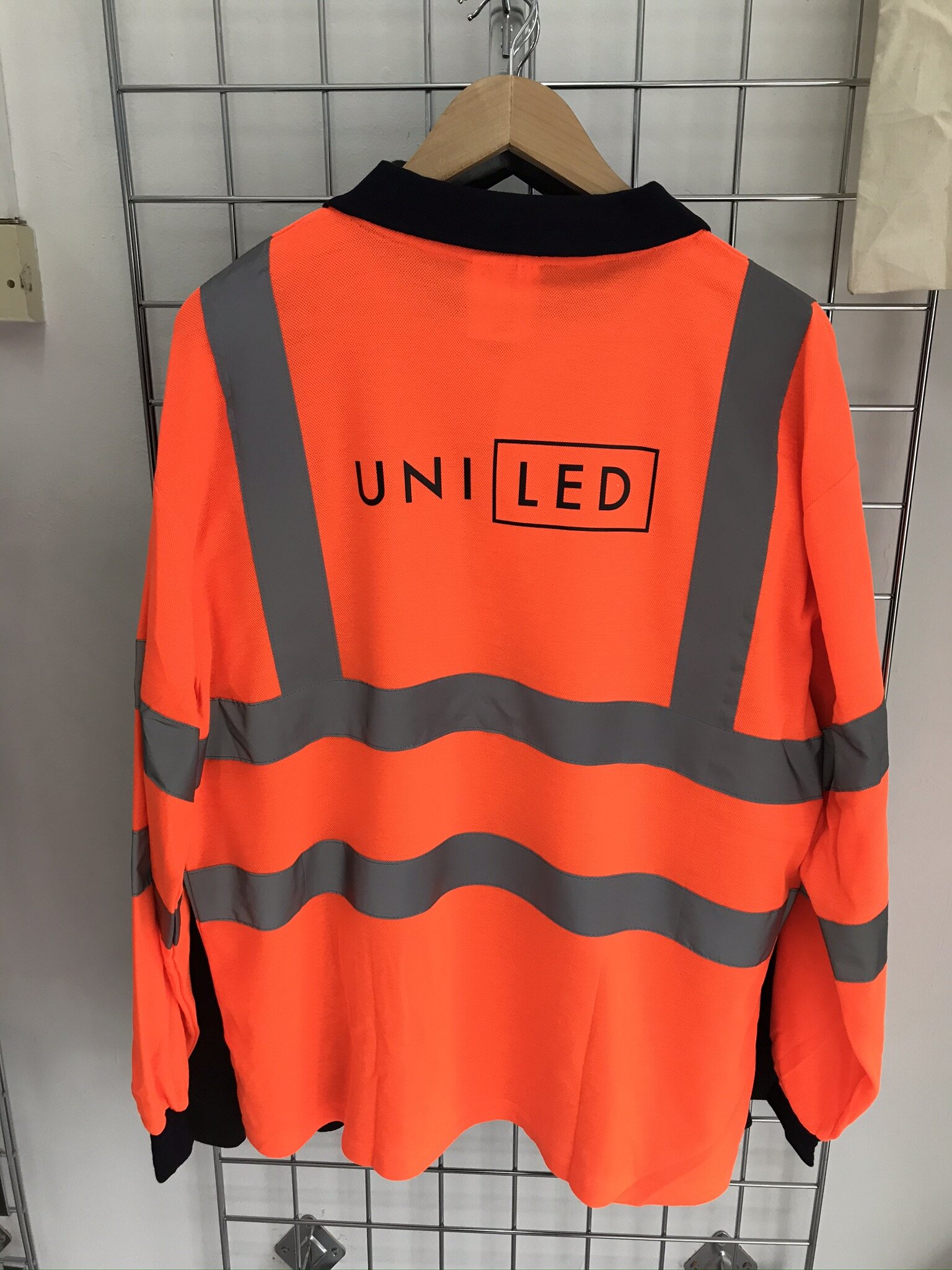 BRANDED CLOTHING/WORKWEAR