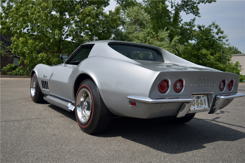 196406_Rear_3-4_Web.jpg