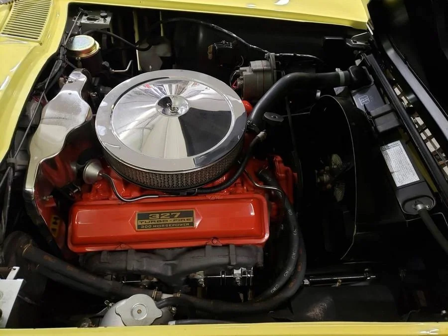Engine Compaart Pass Side.jpg