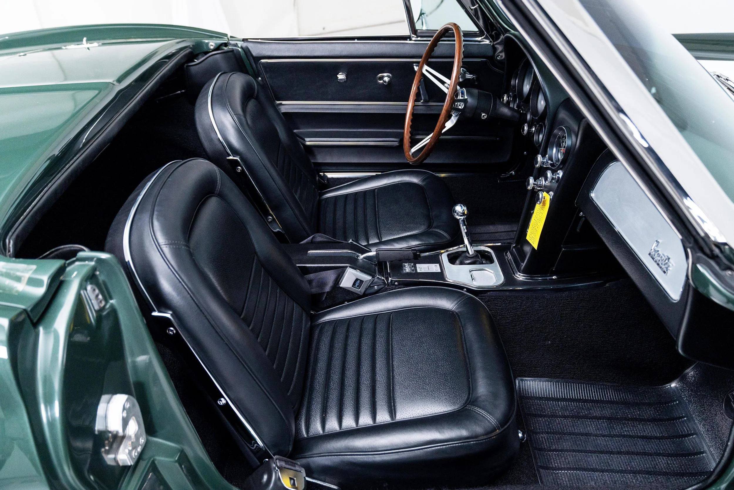 1967 Chevrolet Corvette Green (1545) - WS-123.jpg