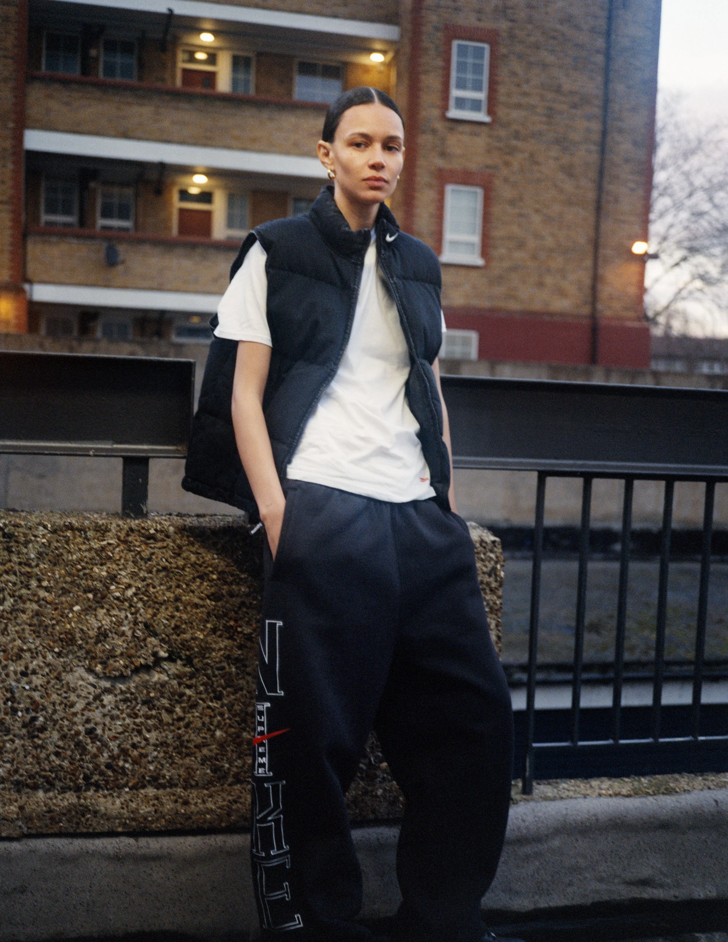rgb_150_bb_nike_supreme_09844_12 fin 3.JPG