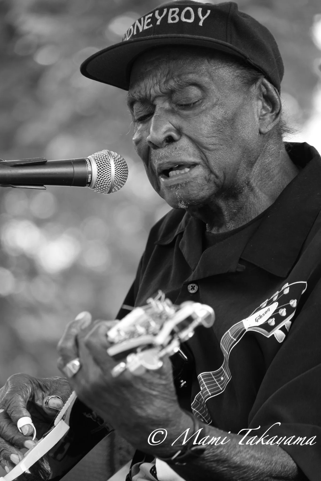 David "Honeyboy" Edwards