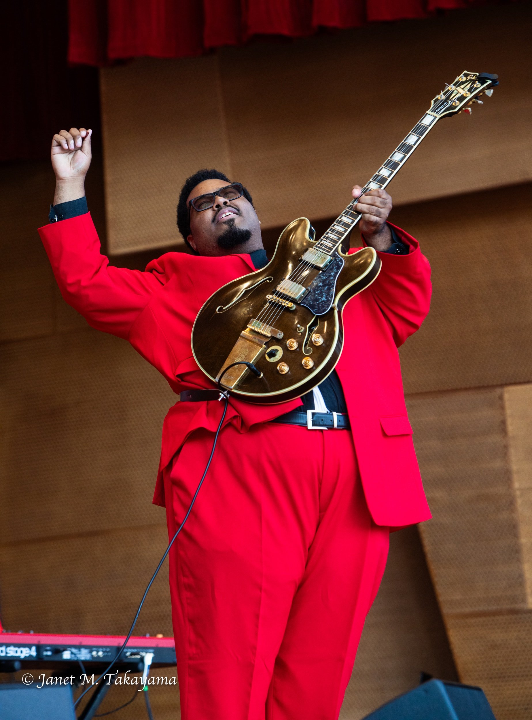 D.K.Harrell