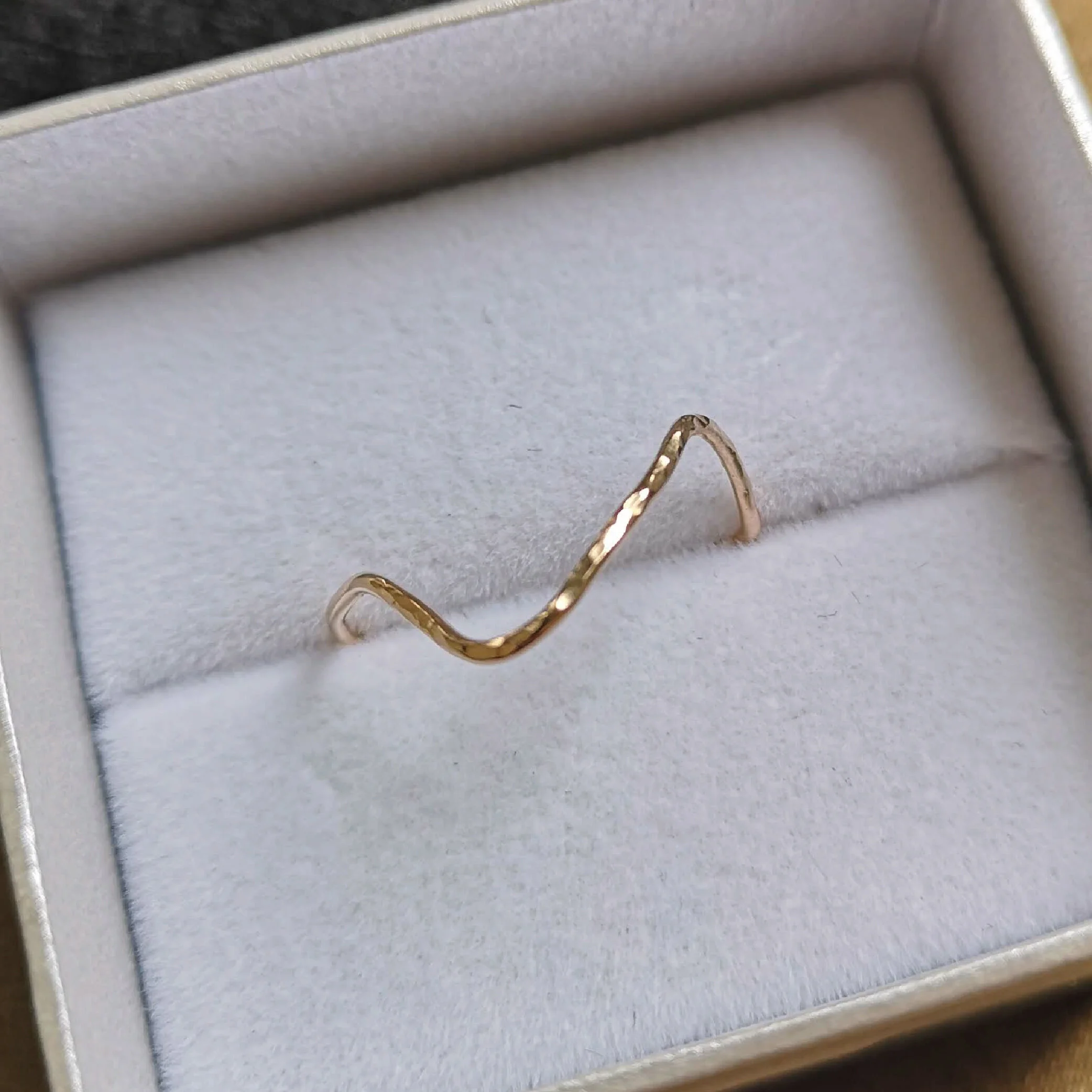 Waves Ring in Silver or Gold