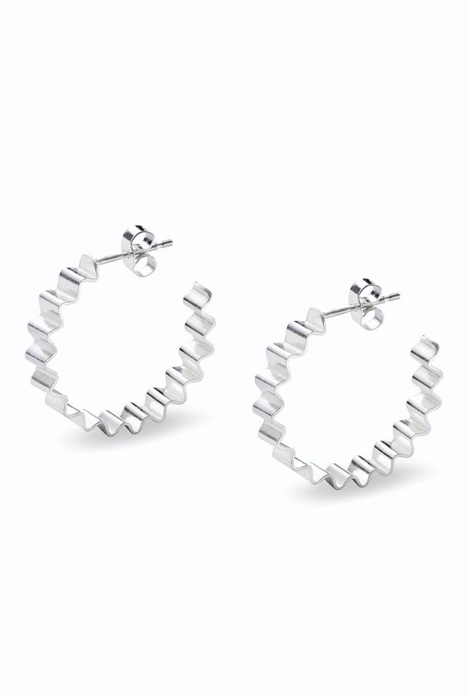 Classic Ondulée Hoops in Recycled Silver