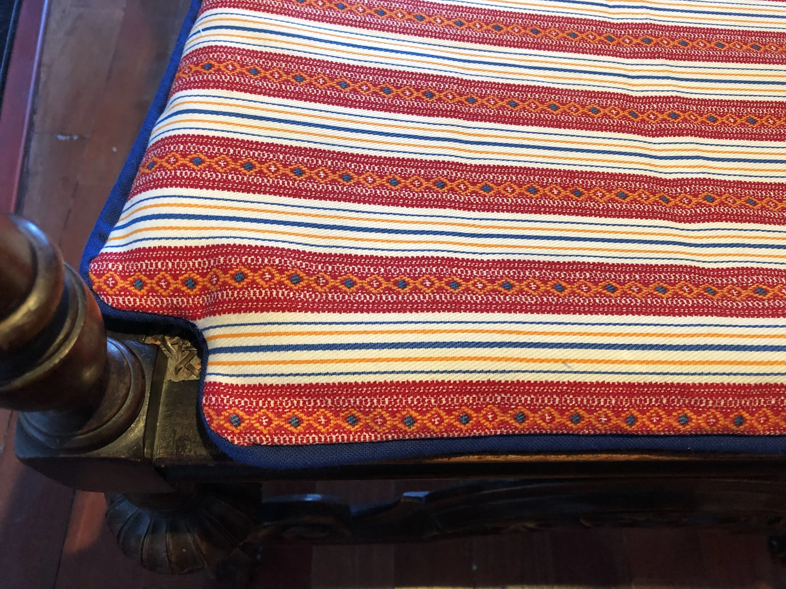 Detail of piping on corner