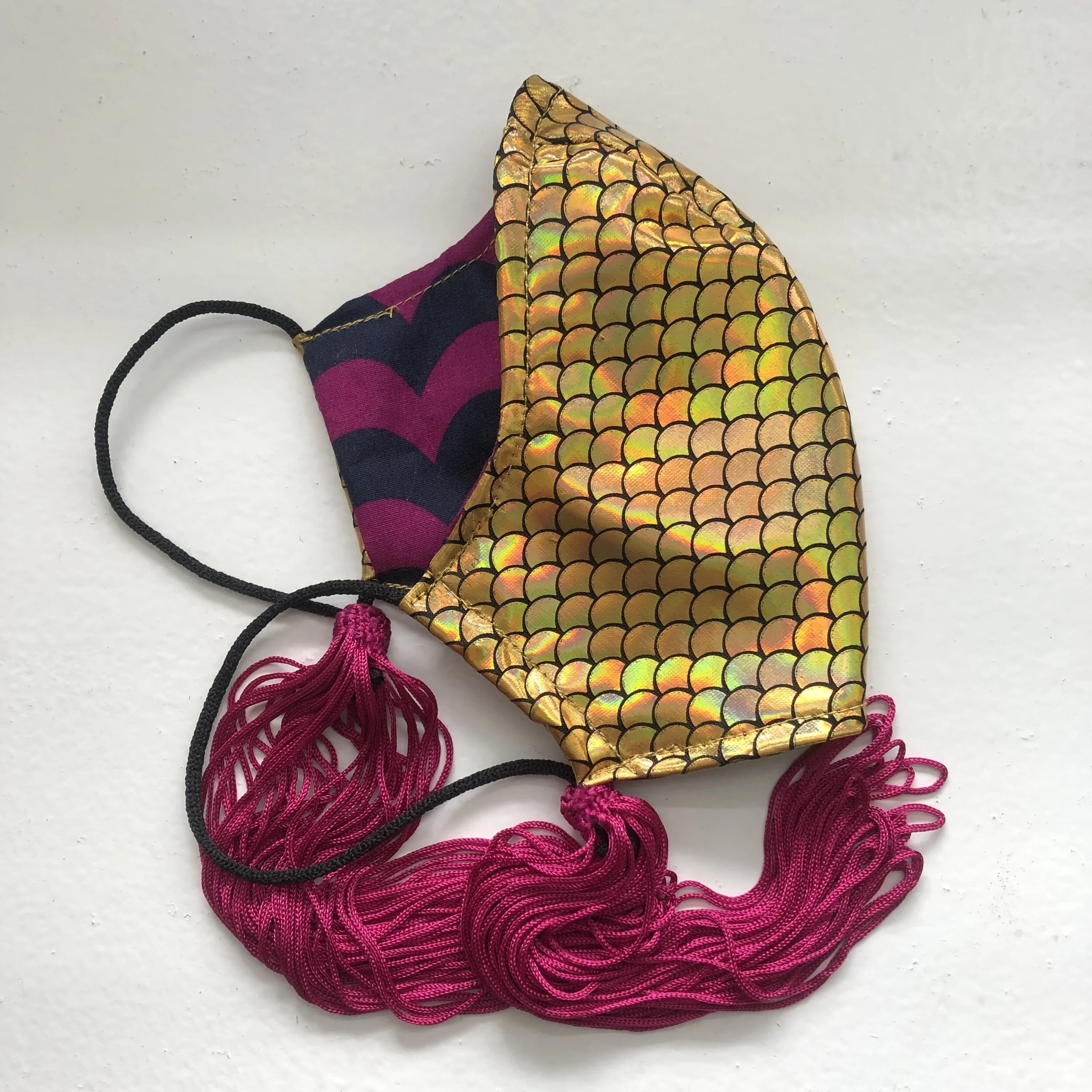 gold fish magenta tassel 2.JPG