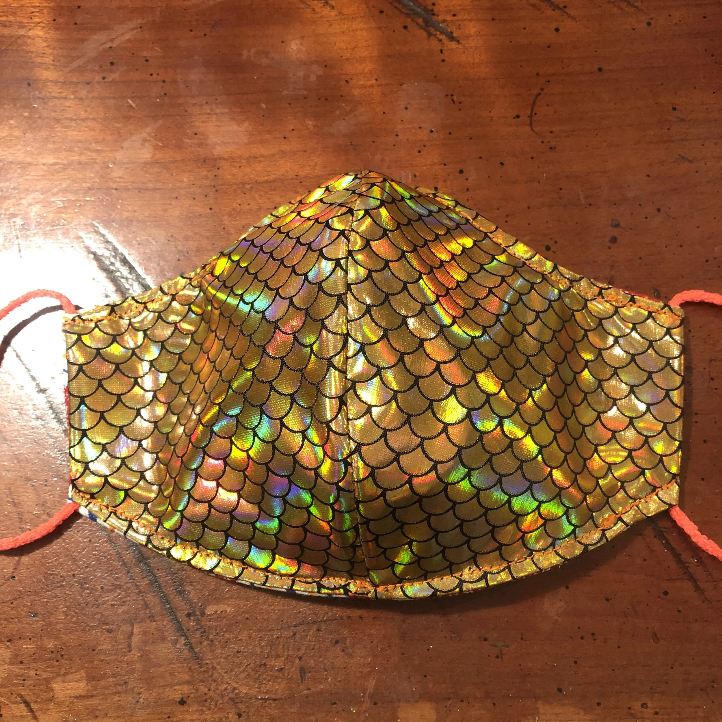 gold fishscale.JPG