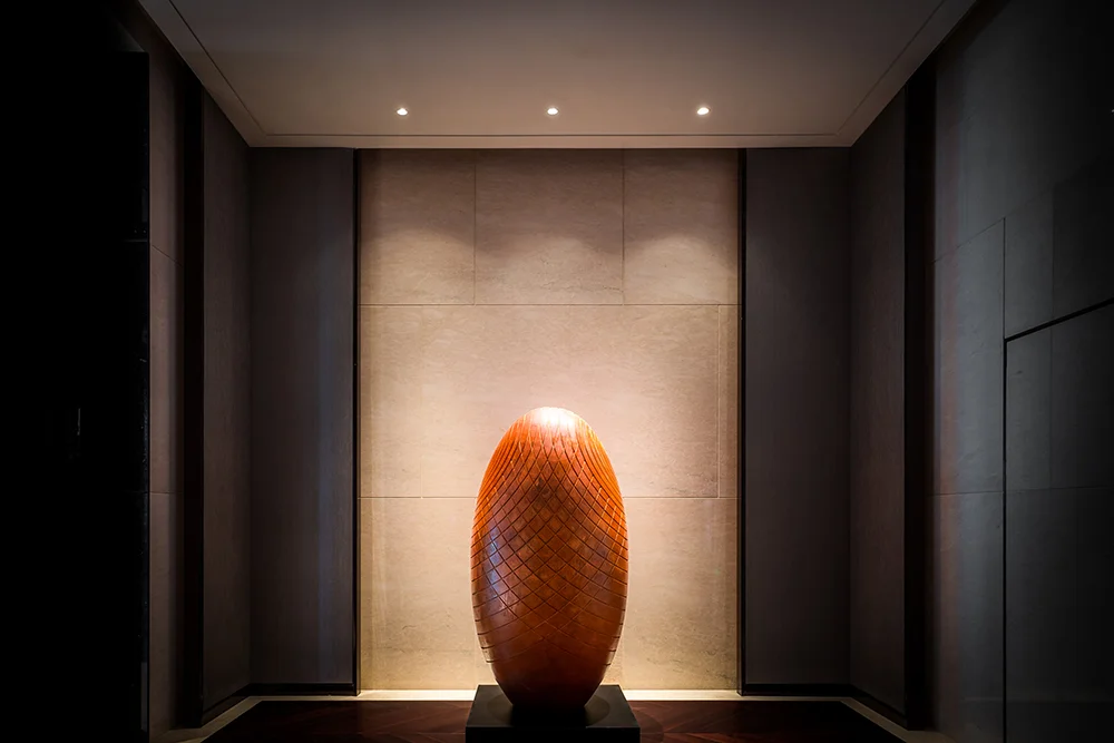 Waters Mingle III (2017) . Collaboration with Urban Art Projects (UAP), fabricated in Shanghai for the Global Harbor Regency Hyatt Hotel, Shanghai Photo: Rex Zou