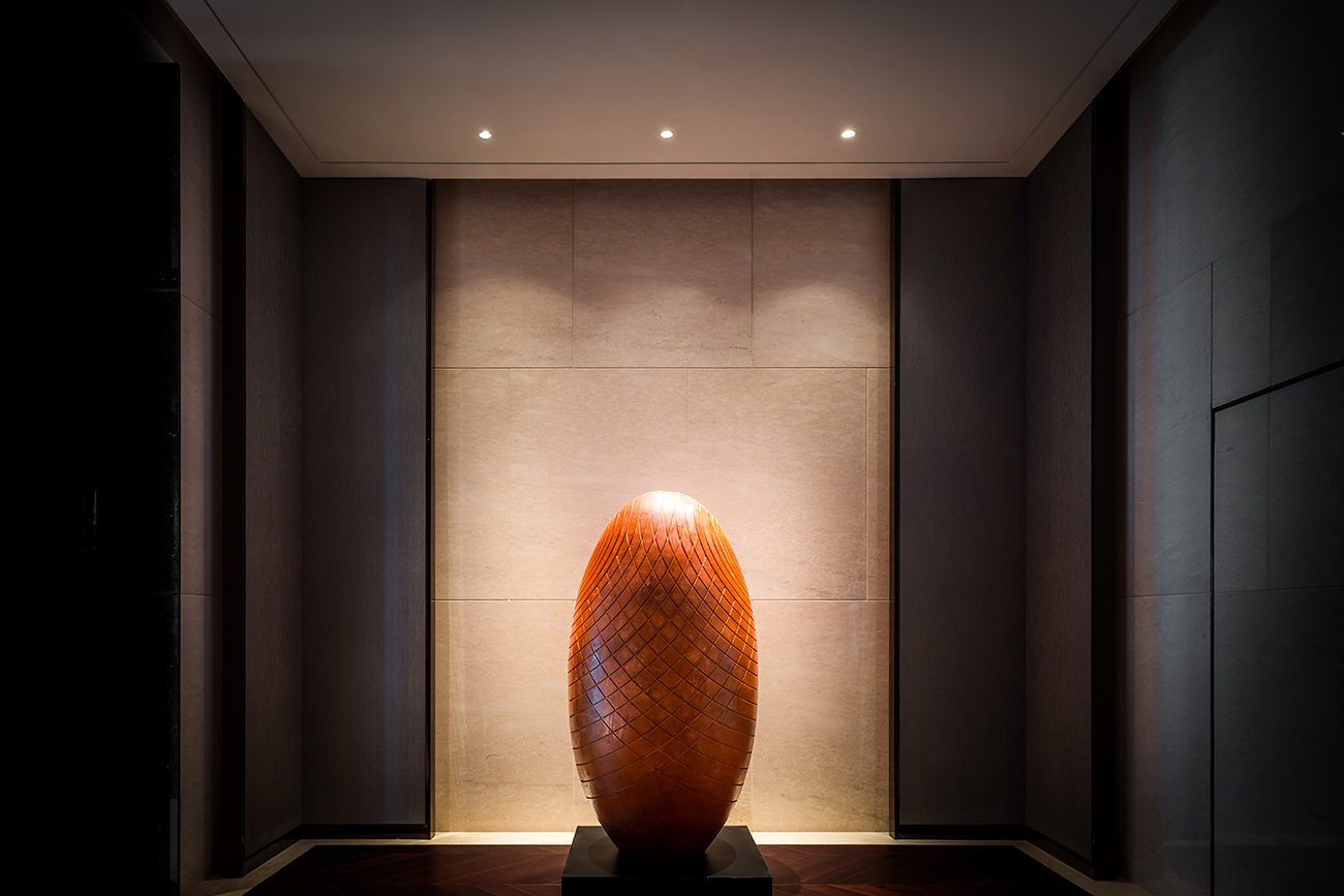 Waters Mingle III (2017) . Collaboration with Urban Art Projects (UAP), fabricated in Shanghai for the Global Harbor Regency Hyatt Hotel, Shanghai Photo: Rex Zou