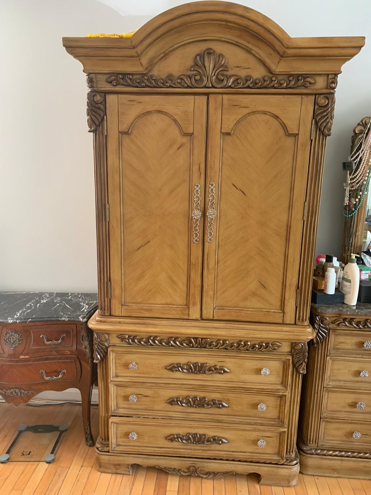 King size bedroom set! Includes Marble top dresser and nightstands