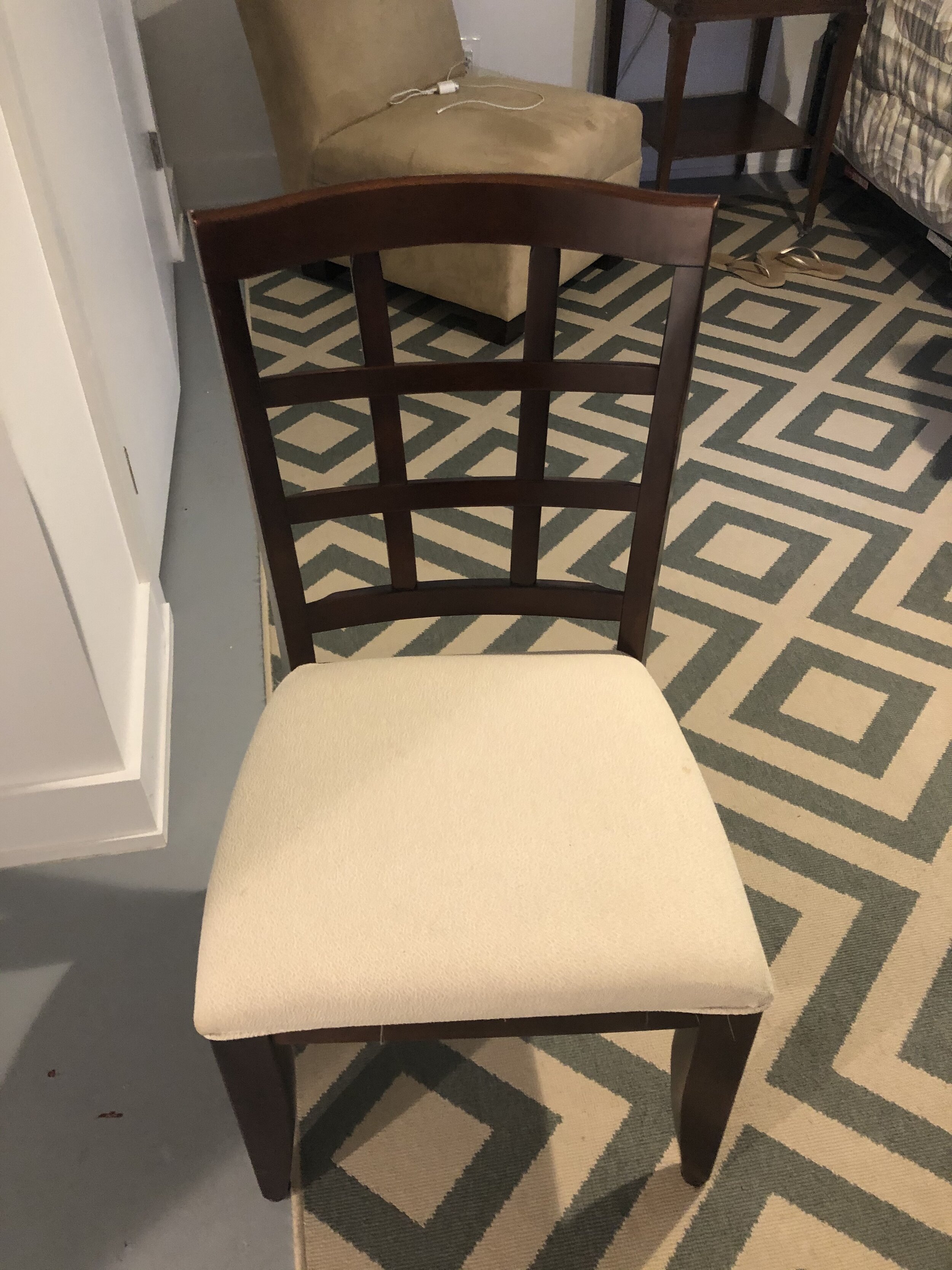 8 Wood Dining Room Chairs 