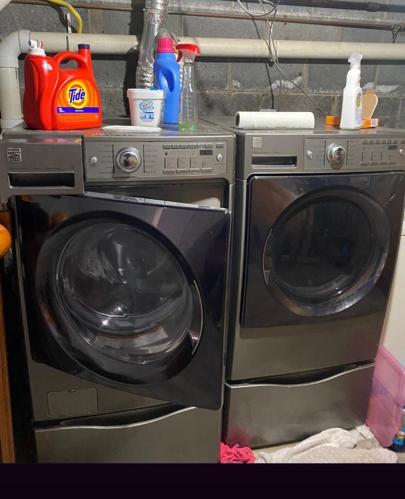 Good Working Condition Kenmore Elite Washer and Gas Dryer