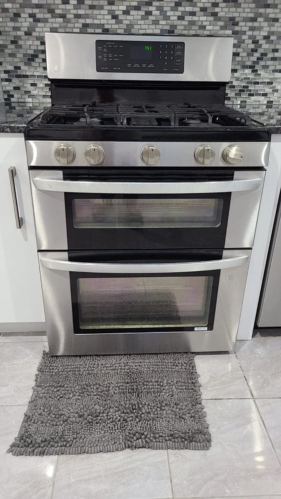 LG Freestanding Gas Double Oven with EvenJet Convection System