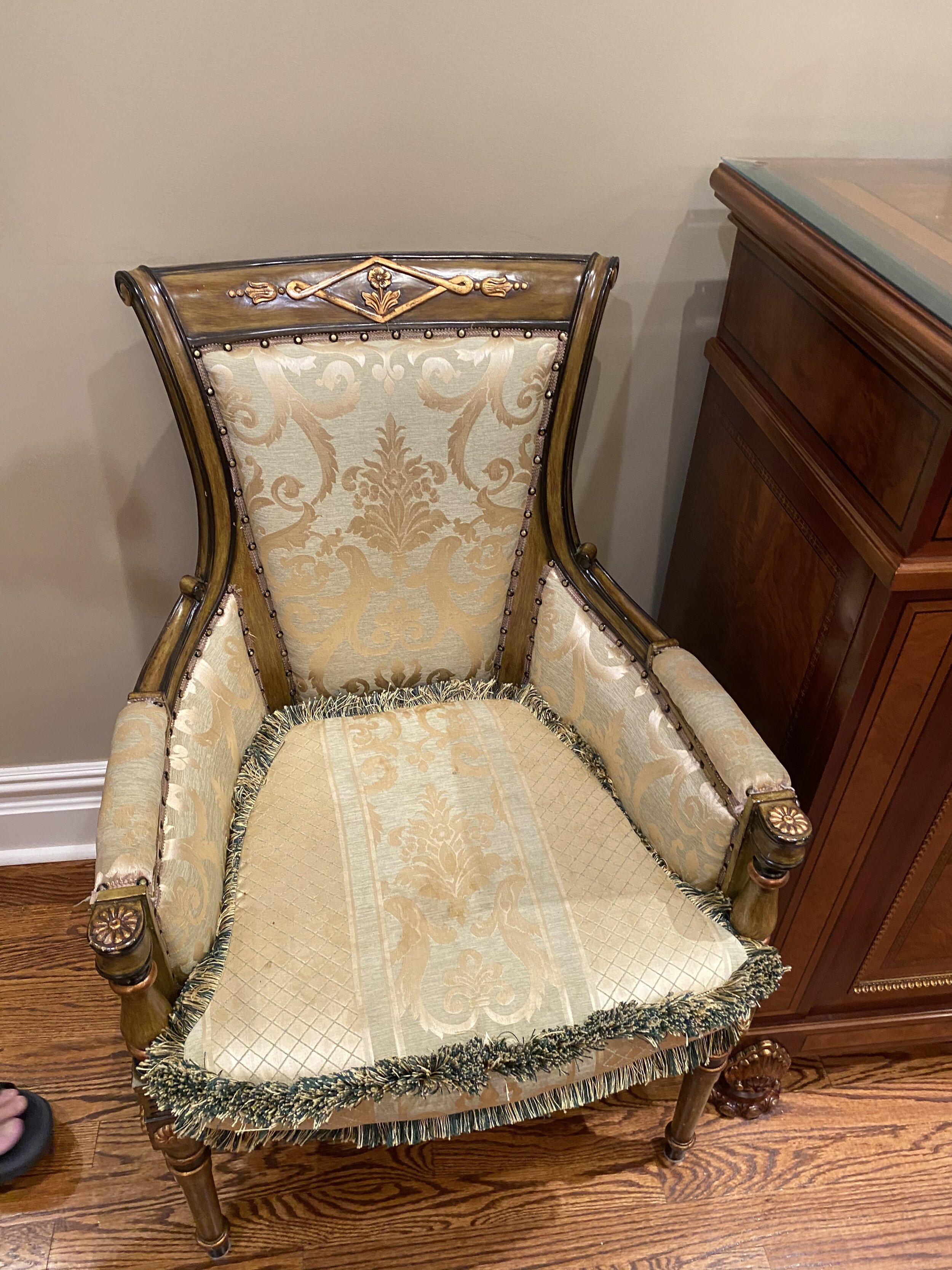 2 Stunning Italian Accent Chairs