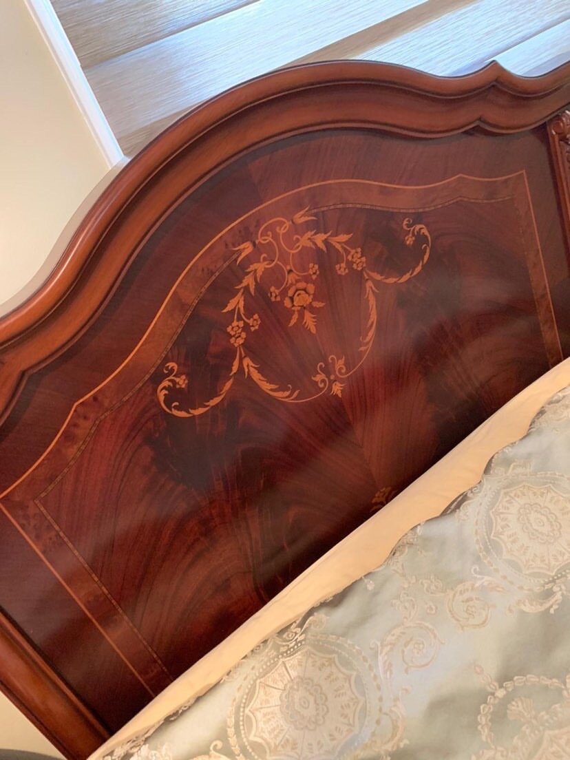 Classy Solid Wood Master Bedroom Set