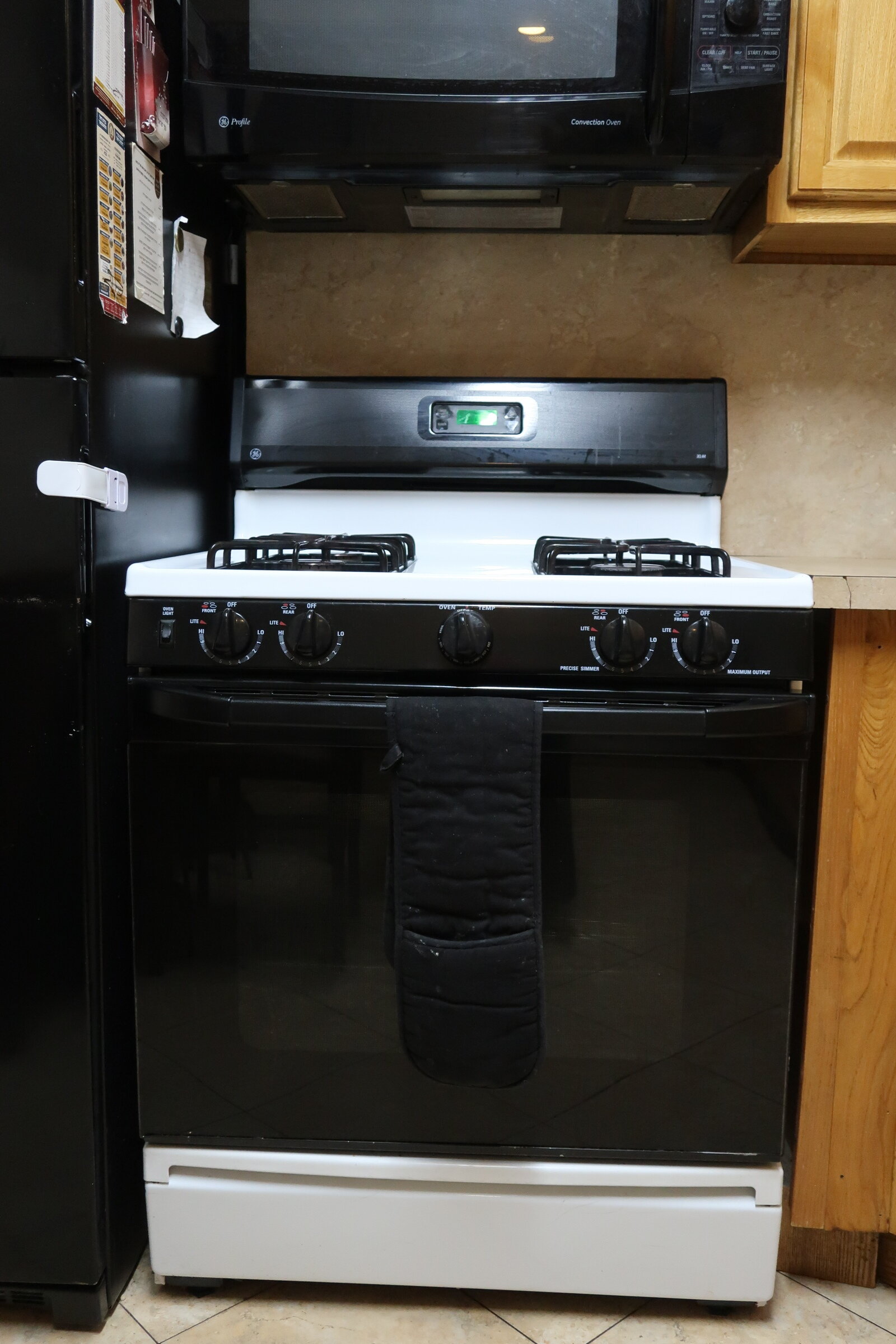 Good Working Condition GE Gas Range Stovetop