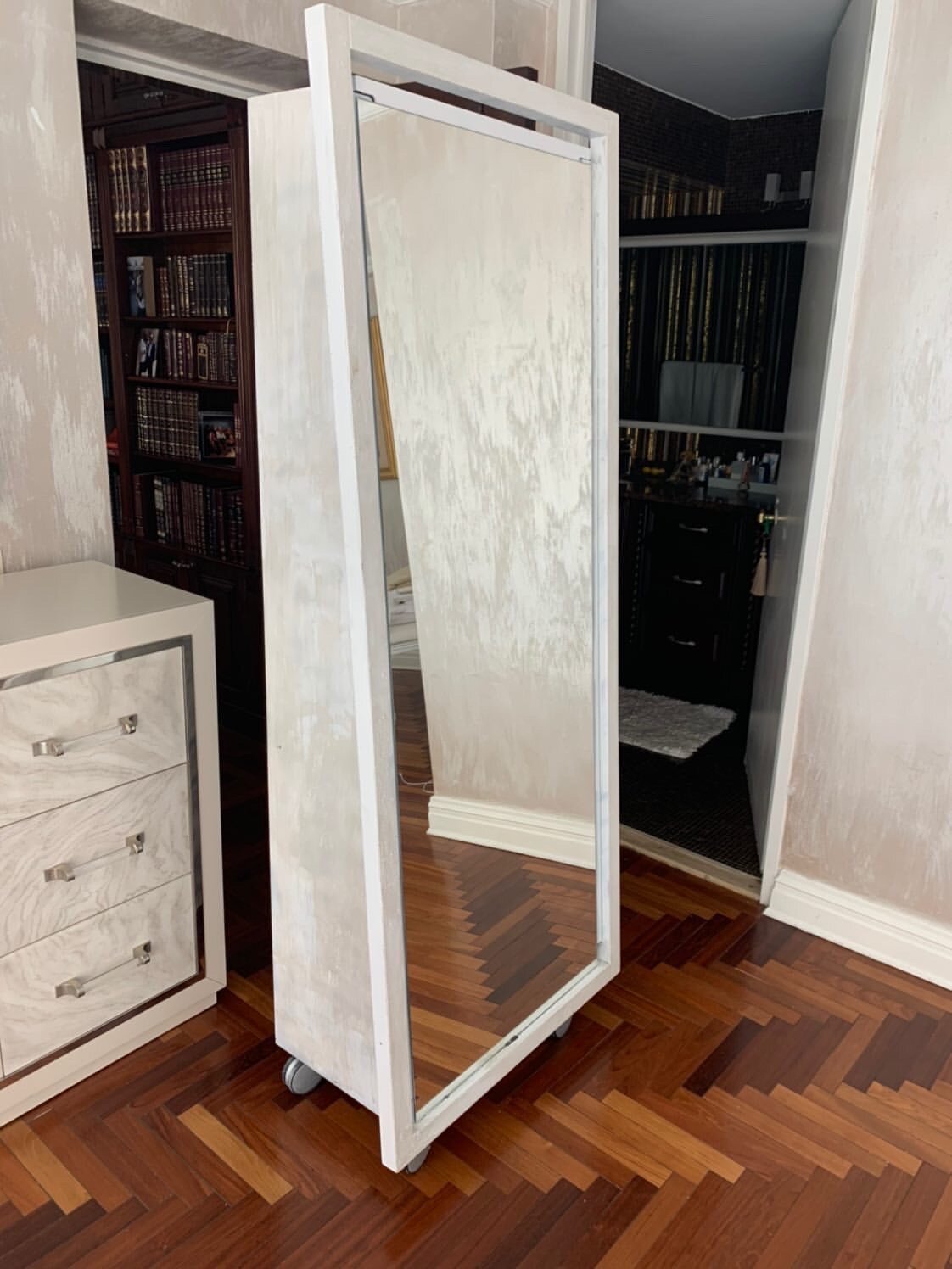 Portable Closet on Wheels!