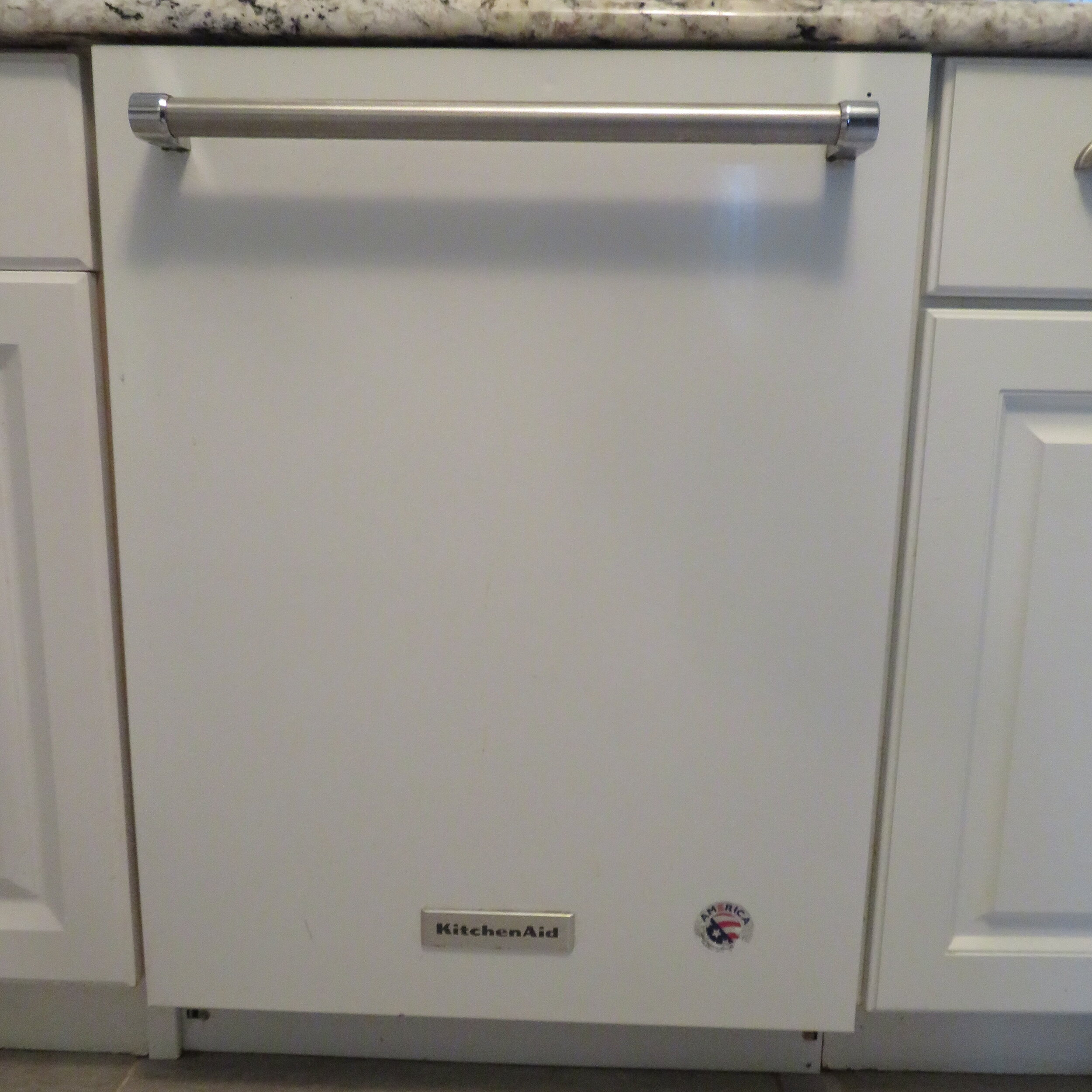 Kitchen Aid Dishwasher White Panel and Stainless Handle