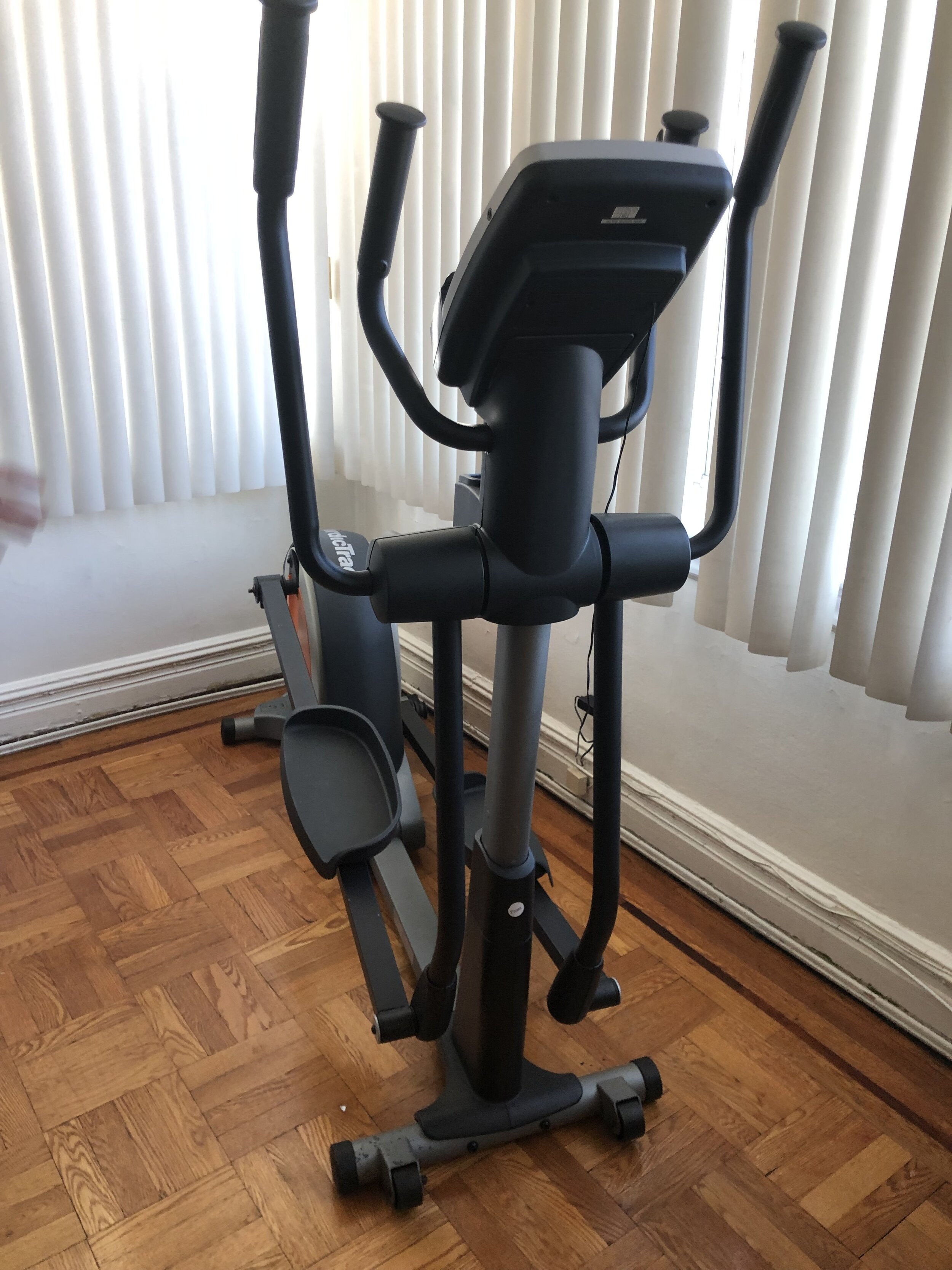 NordicTrack E5Vi Elliptical