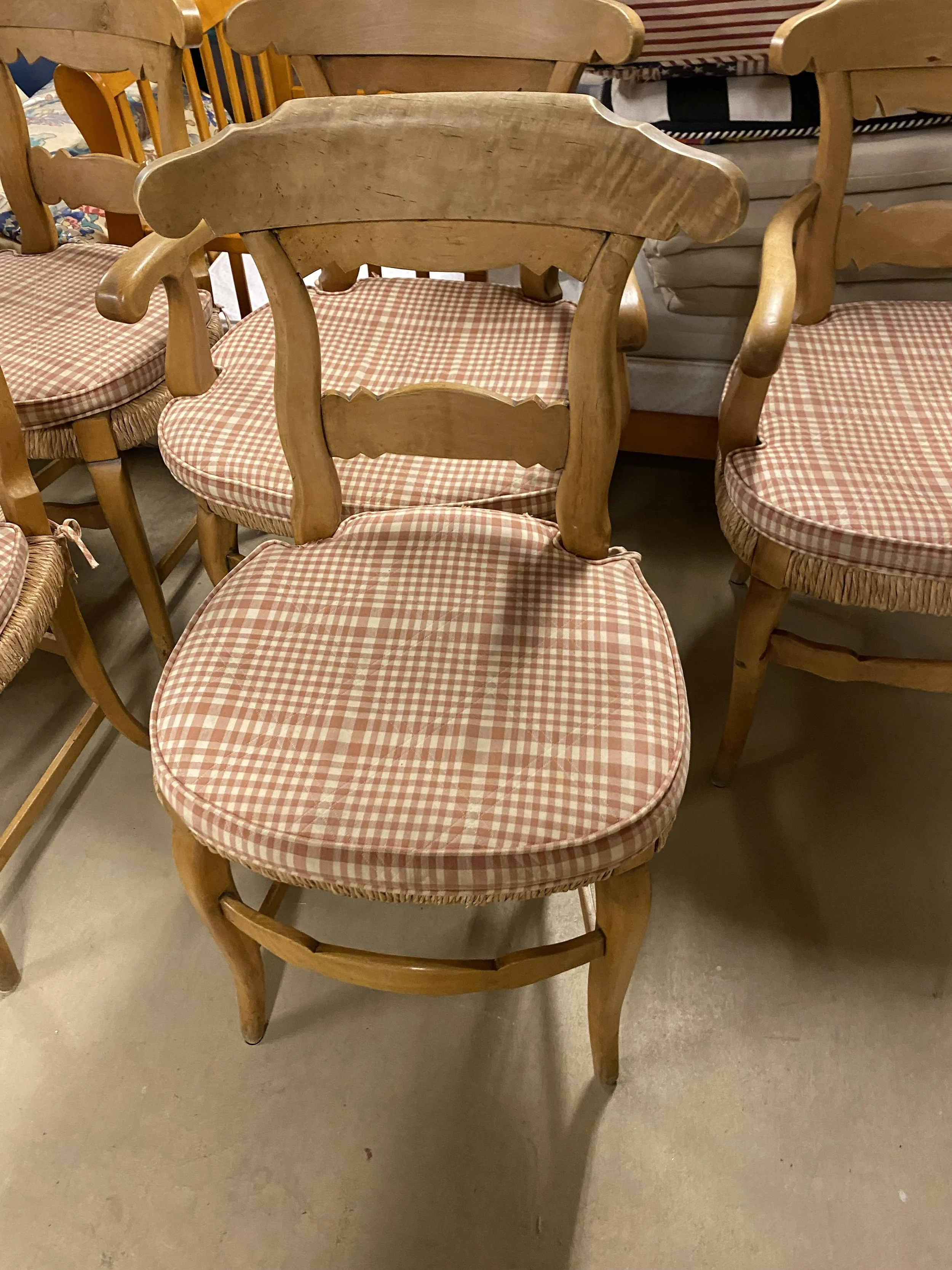 8 French Country Rustic Chairs — Furniture Matchmaker