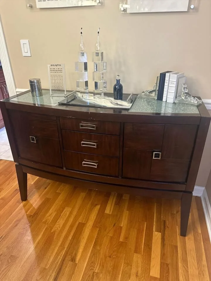 Ashley Furniture Najarian Spiga Server Buffet Sideboard table