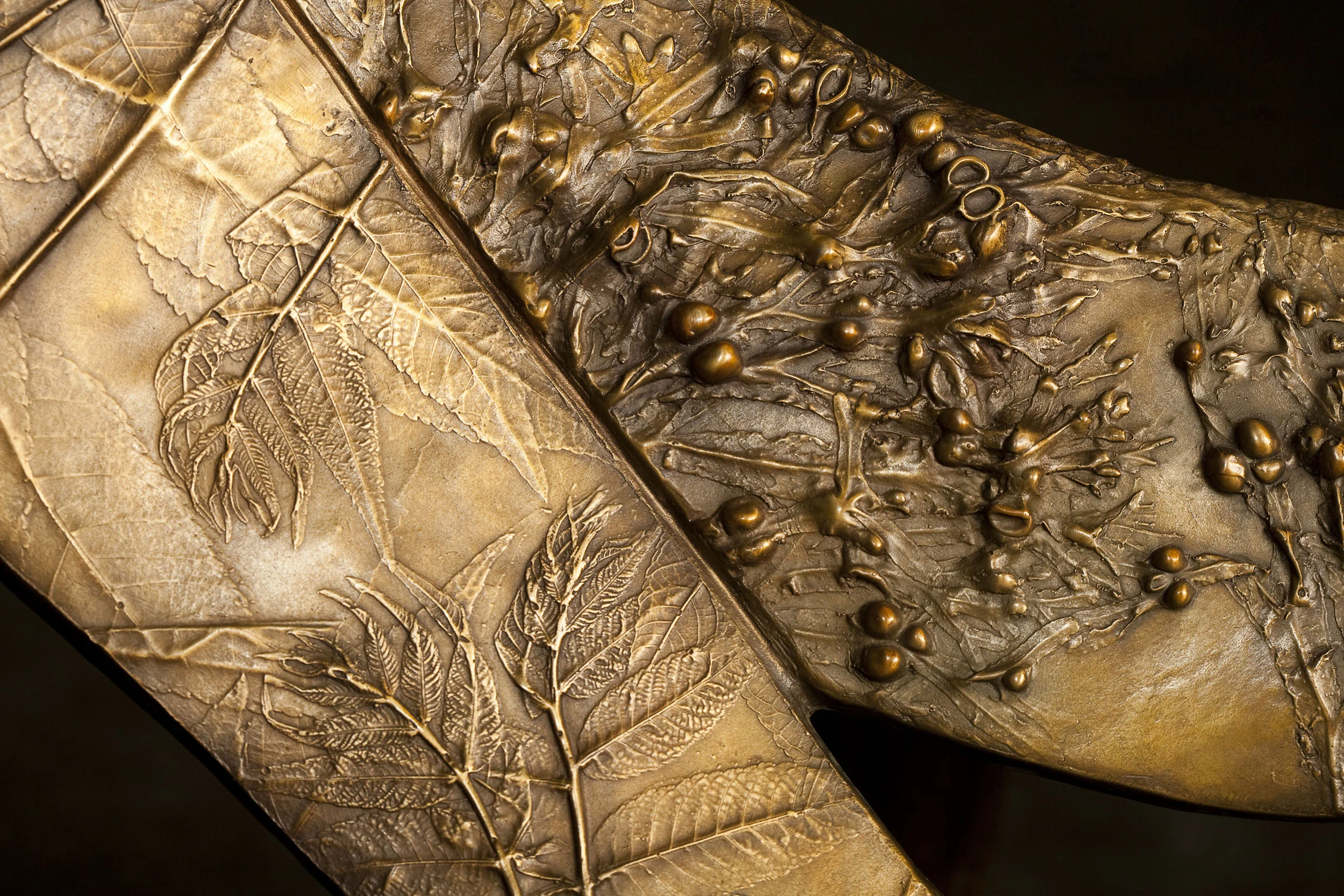 Juglans and Fucus , textural details on the Botanical Fainting Couch