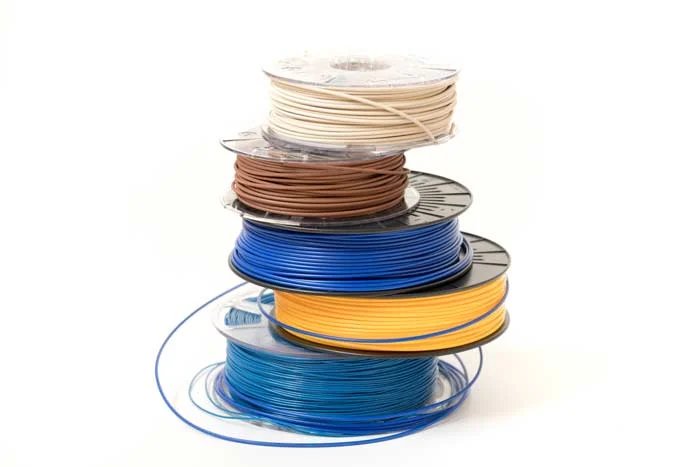 Пластики для 3D печати: сравнение PLA, ABS, PET/PETG, HIPS, PP, ASA, nGen, PC-ABS, Flex, нейлона и композитов
