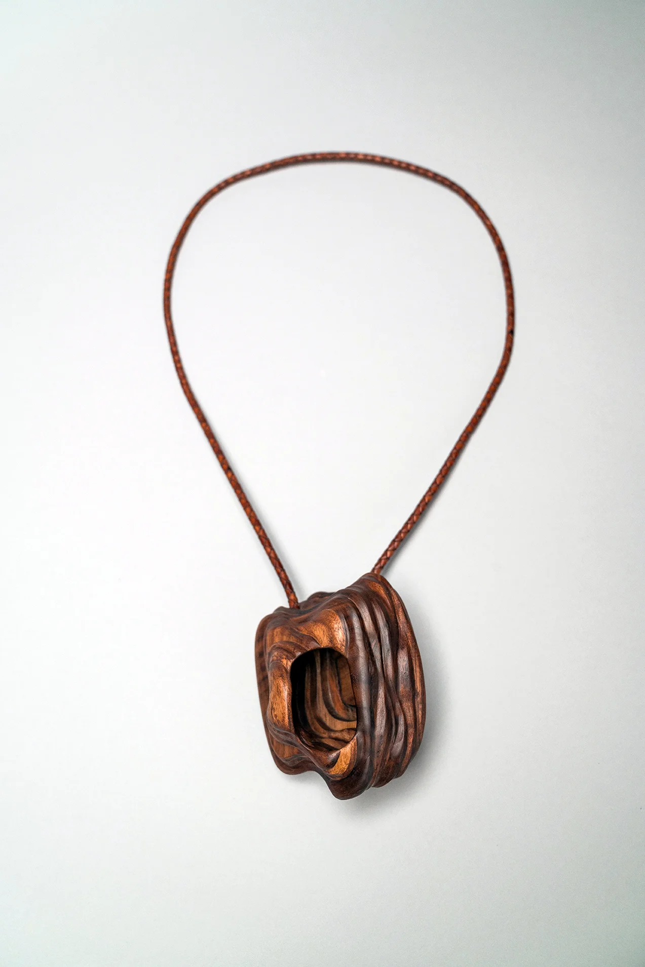 Oudi Wan Canyon Necklace #2 Image credit: Tao Zhang