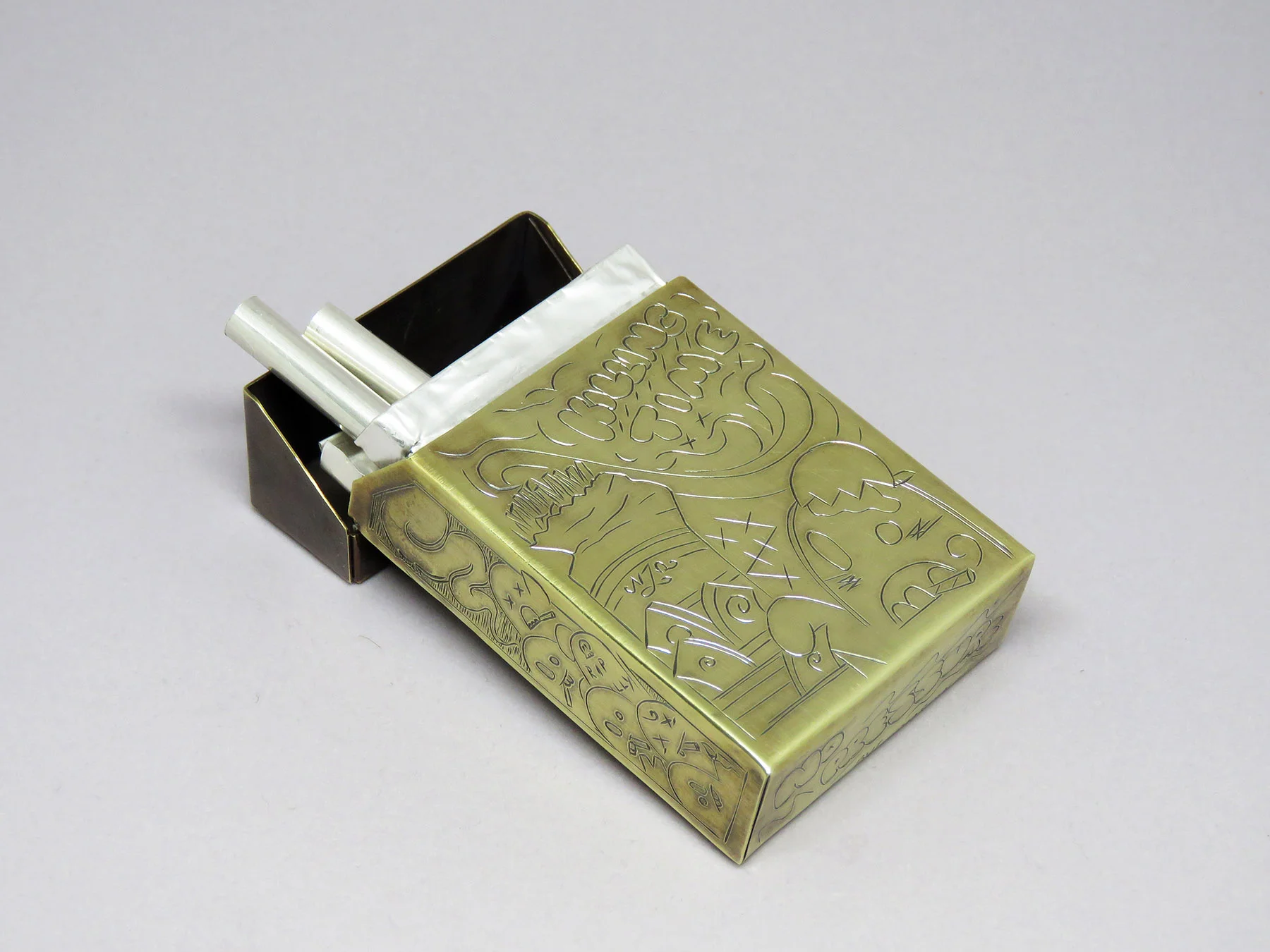 Killing Time (2018) Fine silver, sterling silver, brass, patina Image by the artist