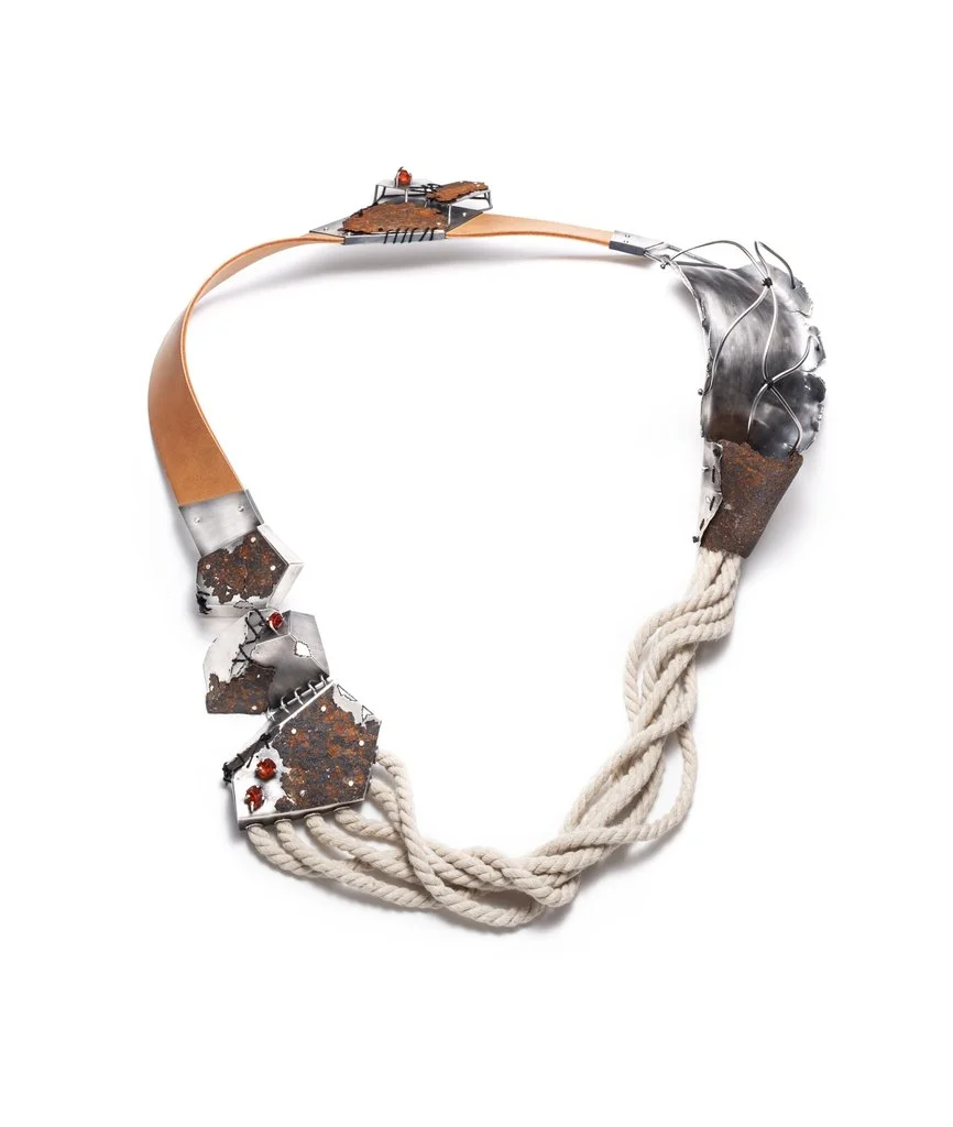Étreintes à Manéa 1 necklace (2018) Rust, sterling silver, spessartine, cotton ropes, natural leather, waxed cotton yarn