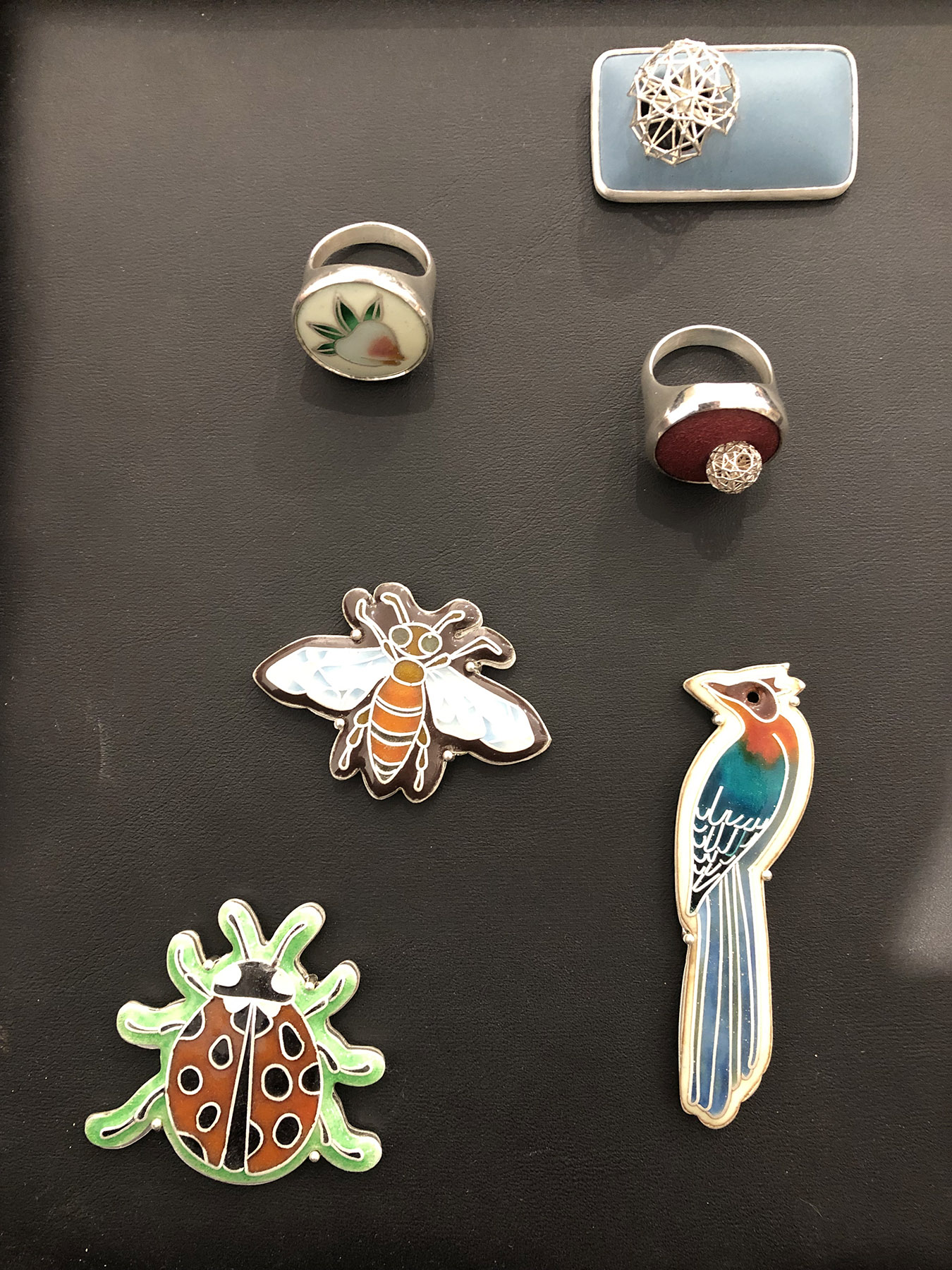 Enamel brooches by Alice Yujing Yan