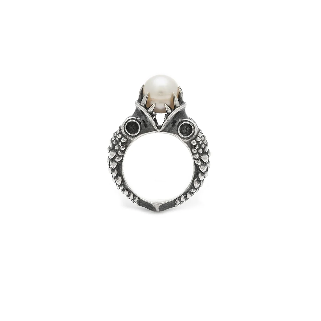 Raphael Braga Ring from Monsters of the Deep collection (2019) Sterling silver, pearl Image: Tanya King