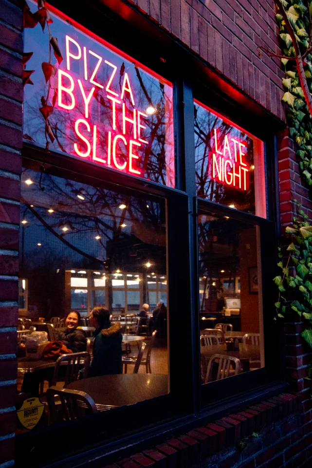 Pye Hole Pizza Window