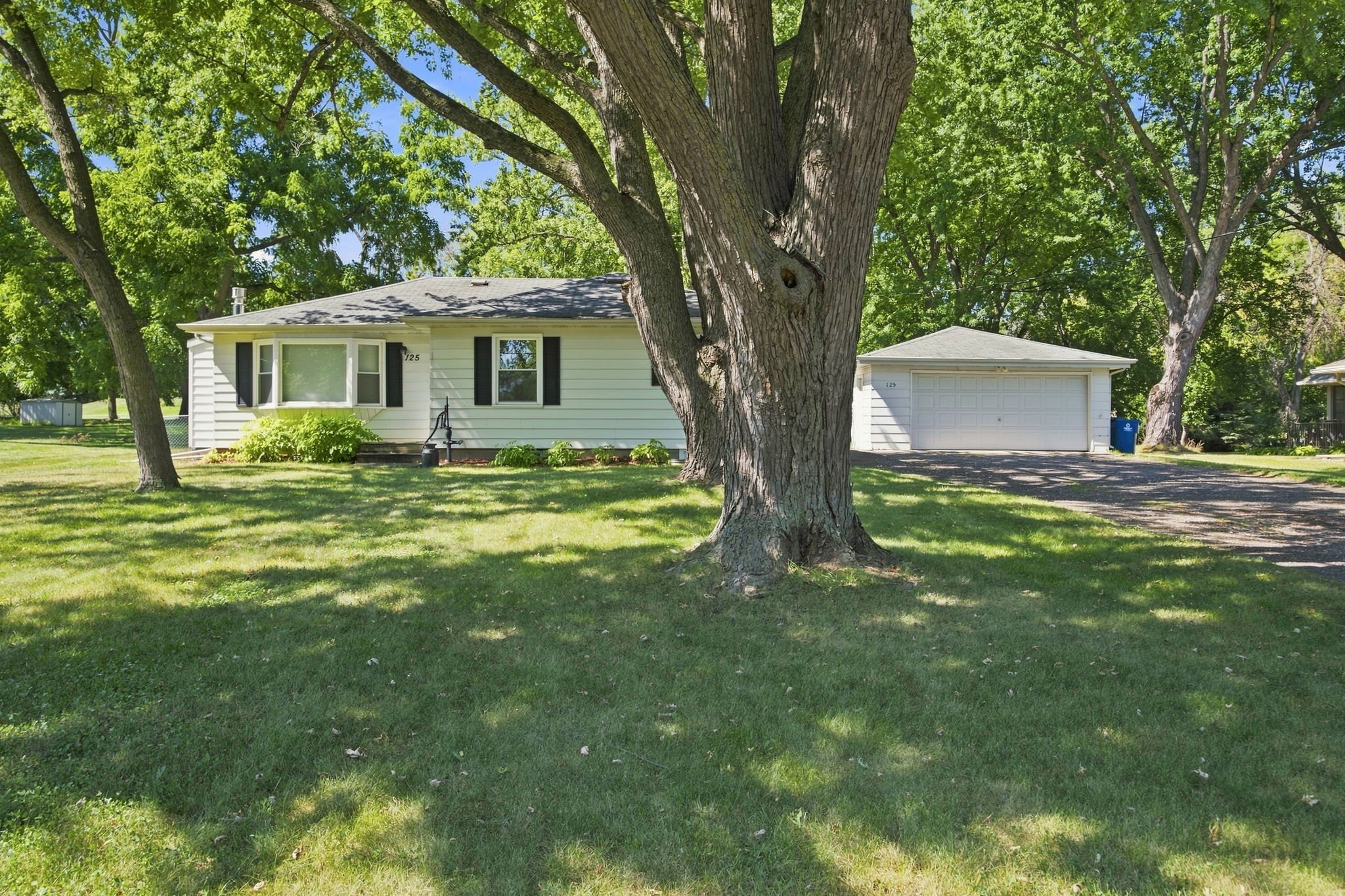 125 Hackberry Hill Orono