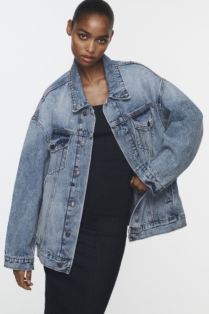 zw oversized denim jacket 2.jpg