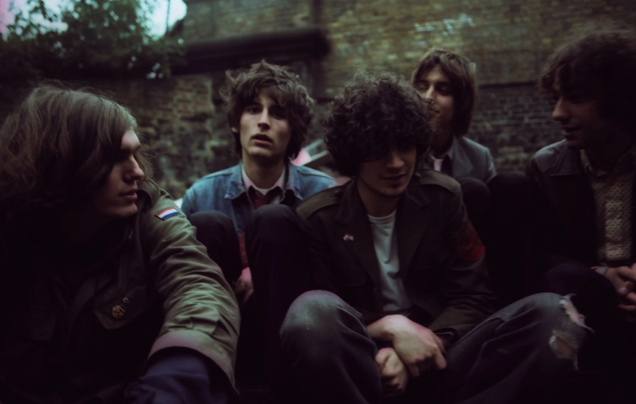  THE STROKES 1 