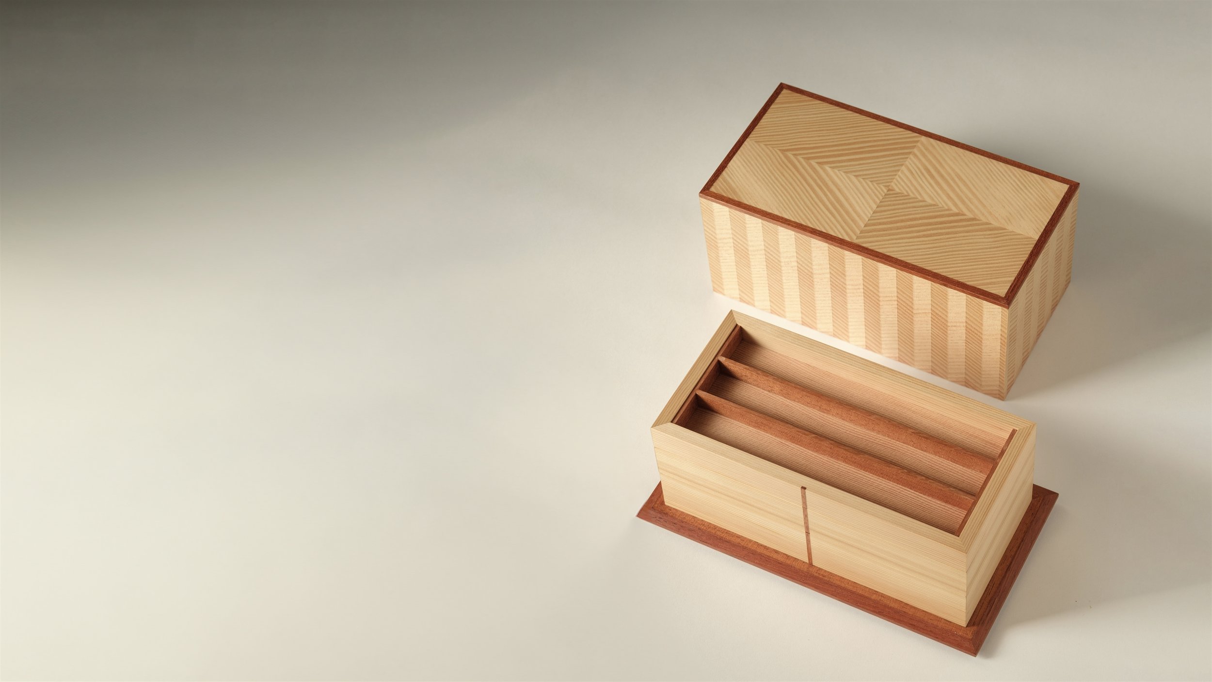 Resignificando el pino: vista superior