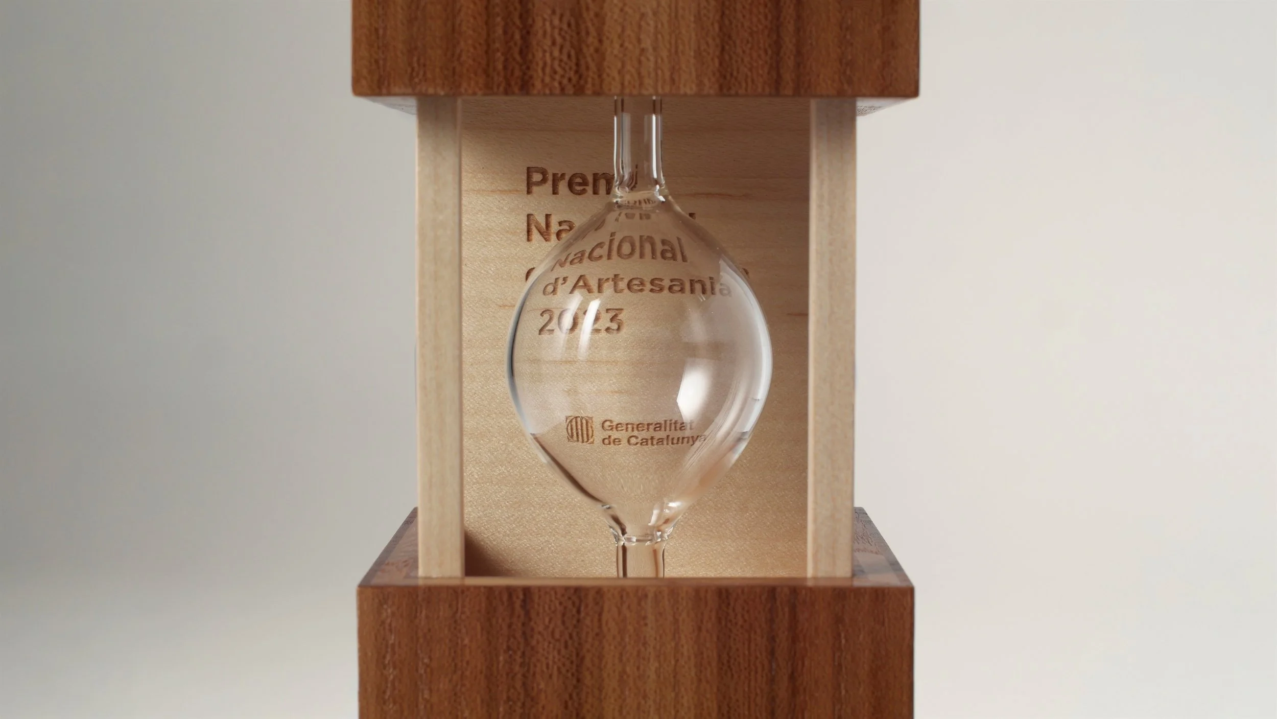 Galardón: esfera de vidrio