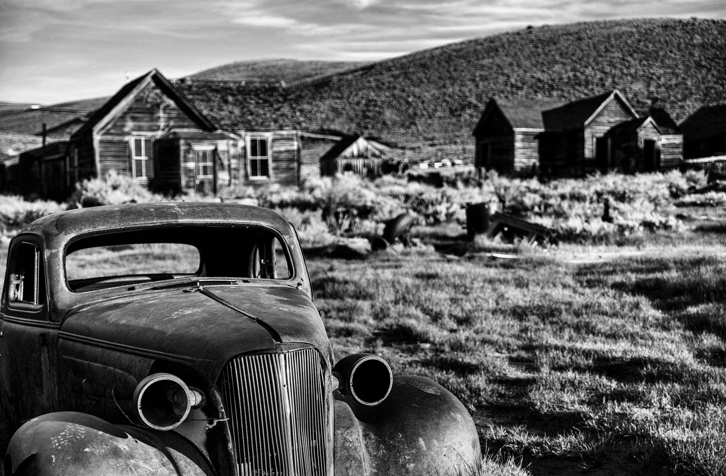 Forever Waiting BW 2023