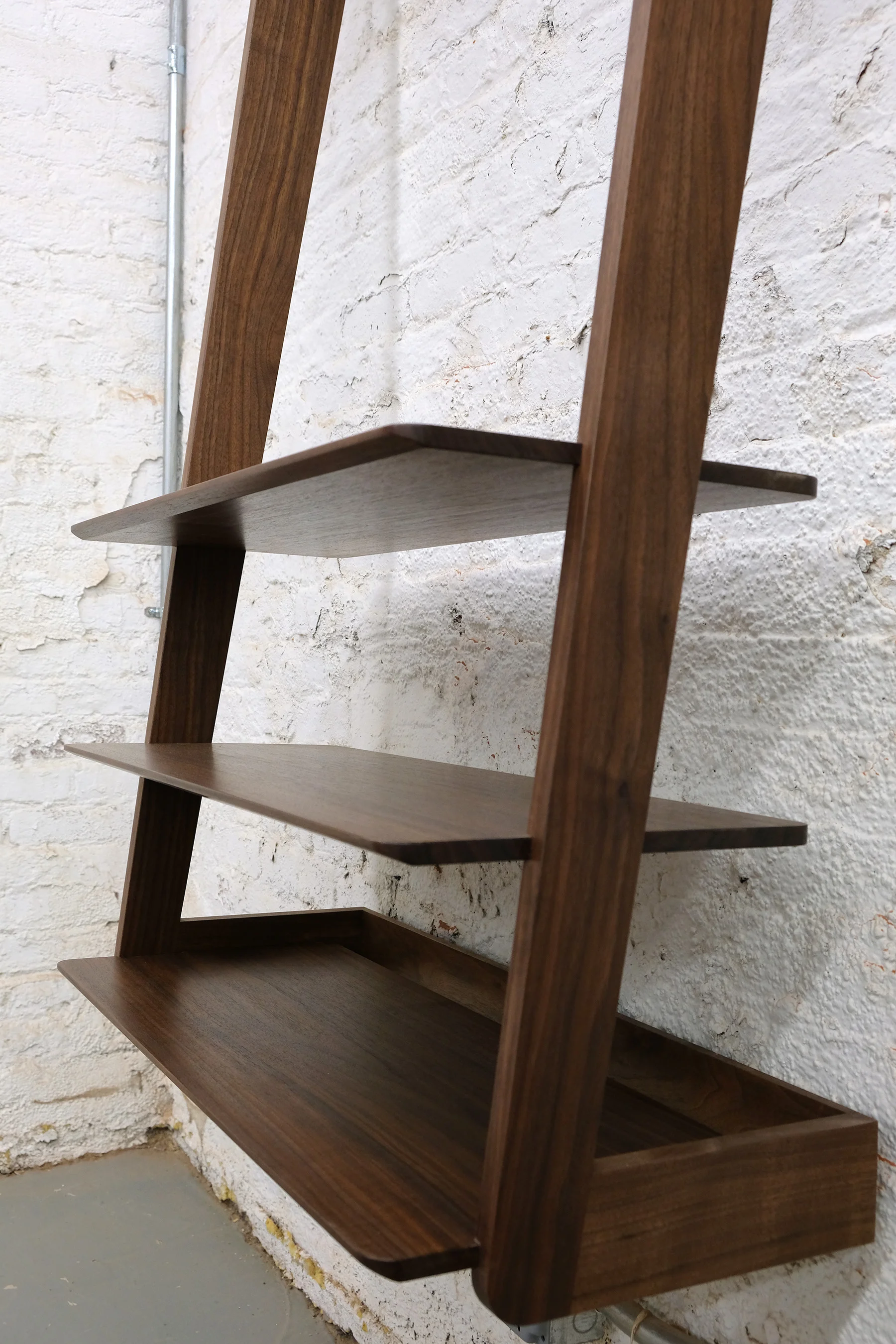 SKH ModernHallTree2.JPG