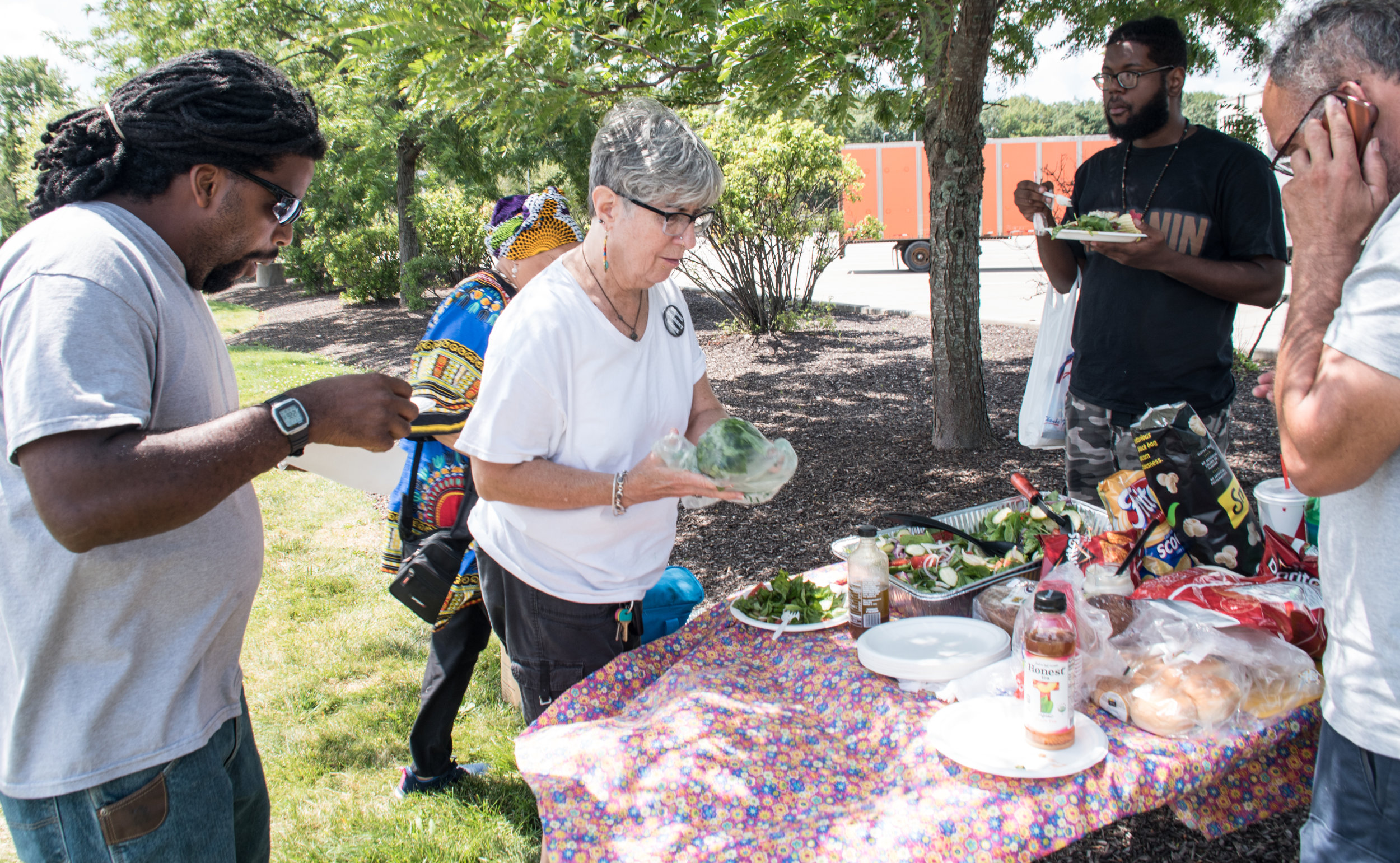Food Not Bombs - Solidarity provided food. Aug 9, 2019. Photo: Joe Piette