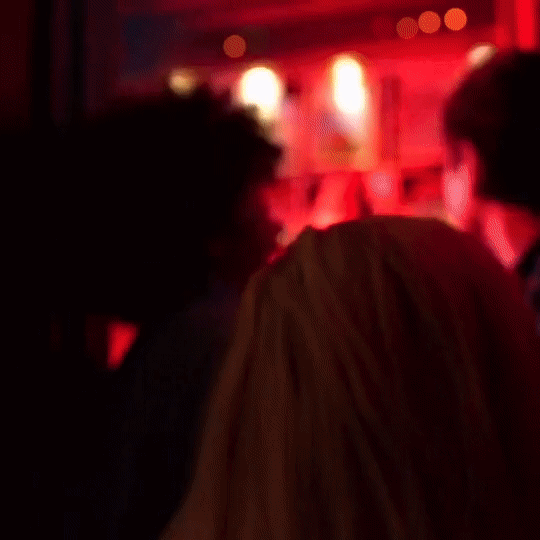 ezgif.com-gif-maker (6).gif