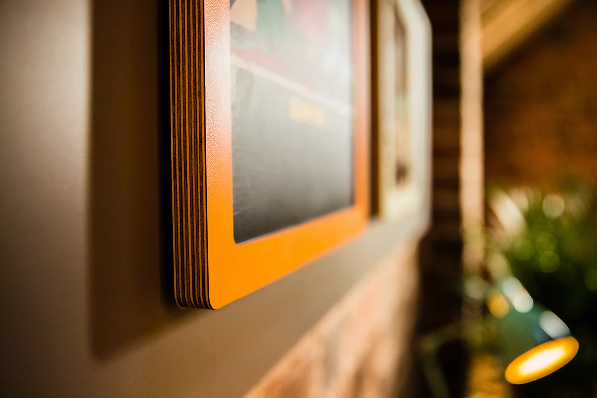 The-Now-Displaying-Vinyl-Frame-Corner-Detail.jpg